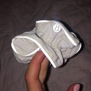 lululemon scrunchi